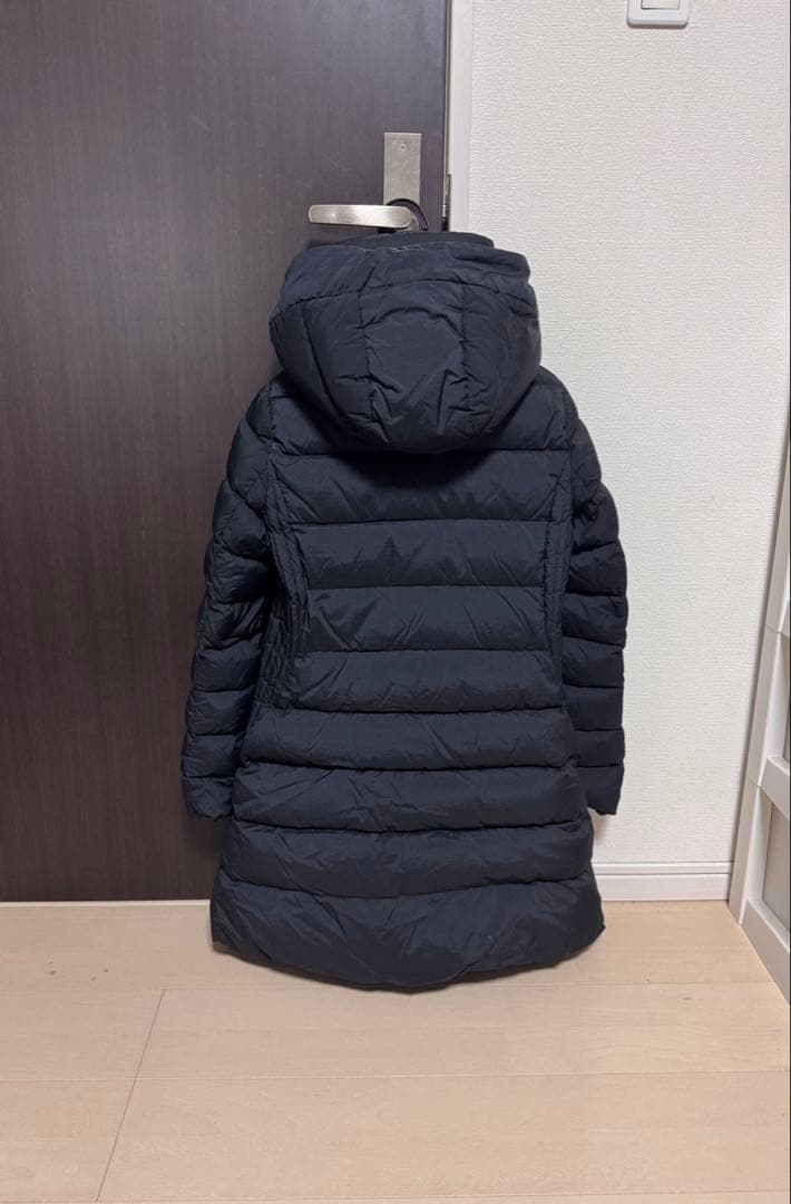 美品　正規品　タトラス　ポリテアマ　ダウンコート　ブラック