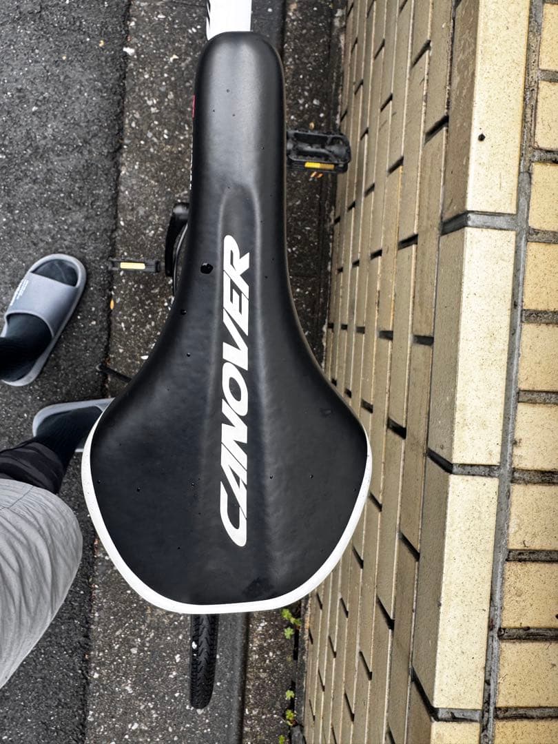 CINOVER ホワイト ロードバイク