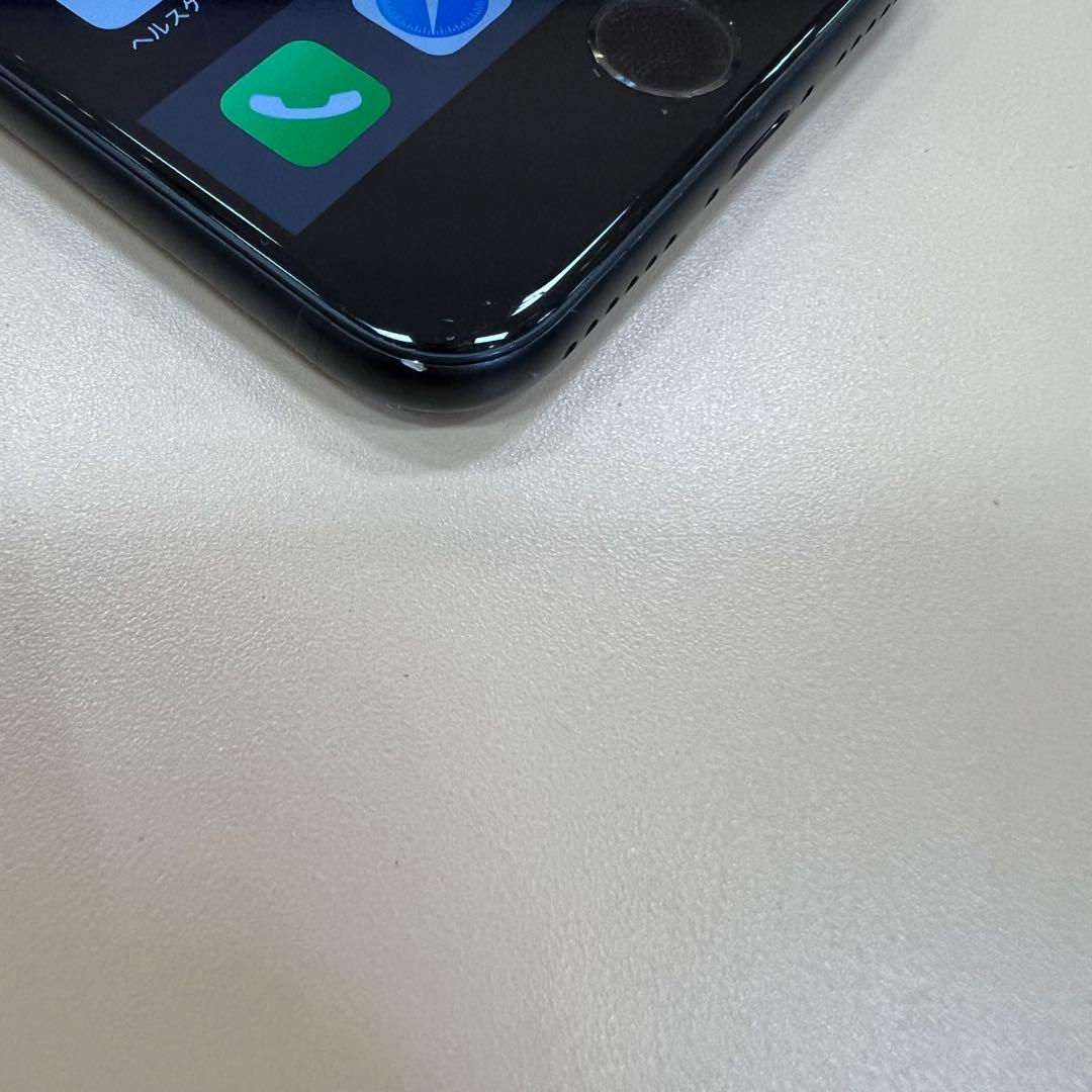 iPhone SE第2世代 64GB ブラック