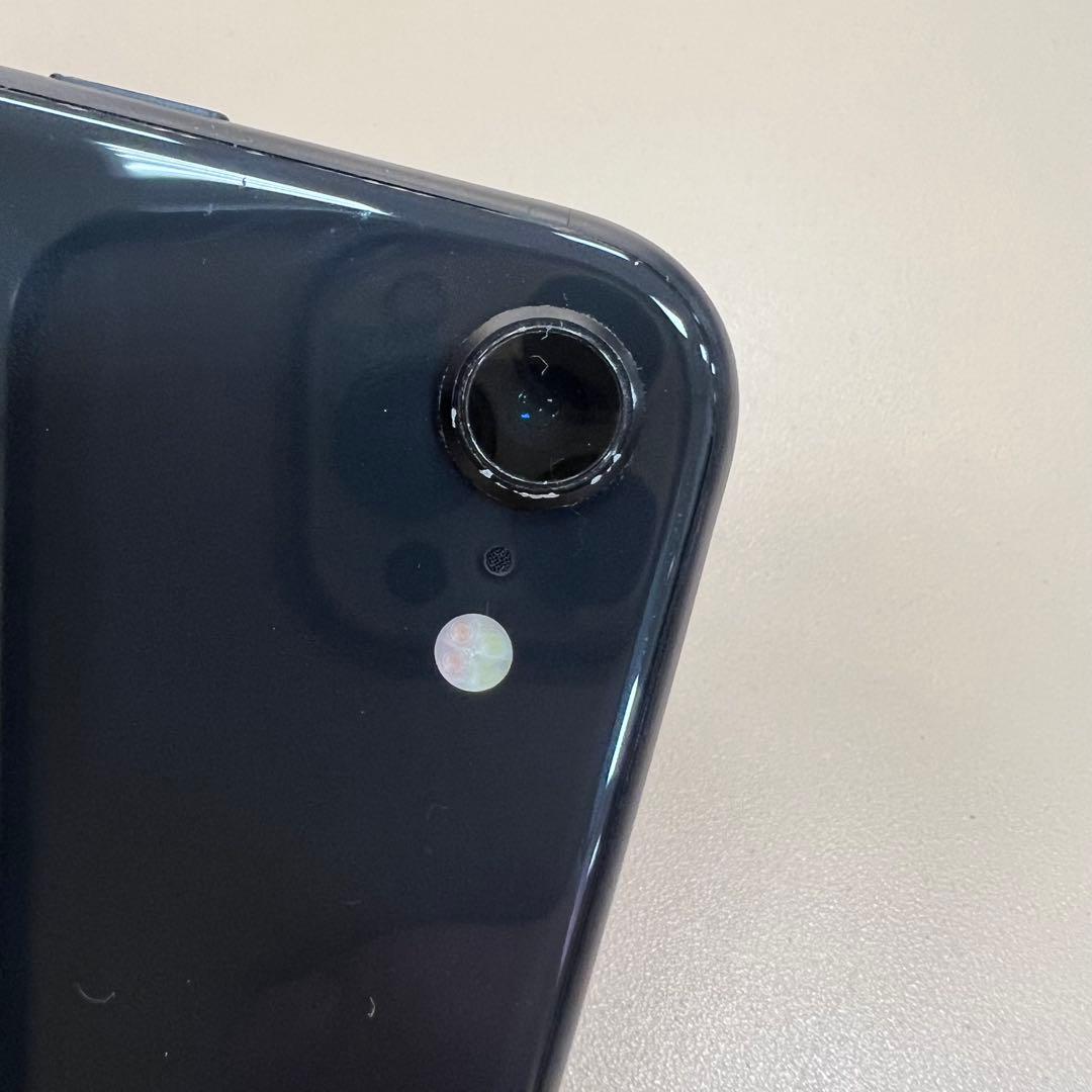 iPhone SE第2世代 64GB ブラック