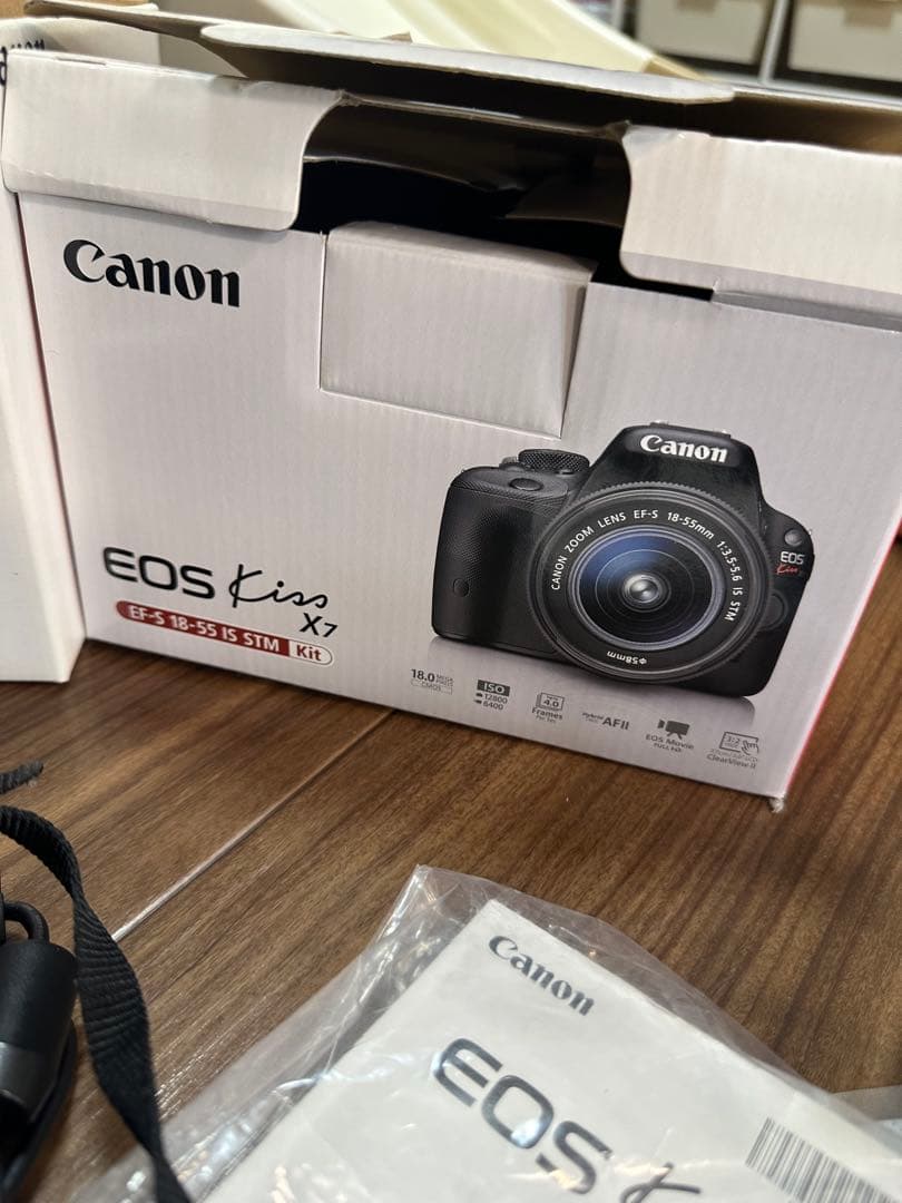 専用ページCanon EOS Kiss X7 ダブルズーム+単焦点