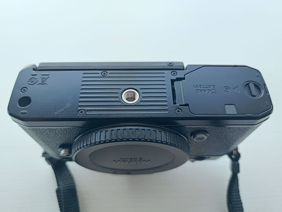 山*田様 Nikon Zfc 28mm f/2.8 キット(訳あり)＋グリップ、