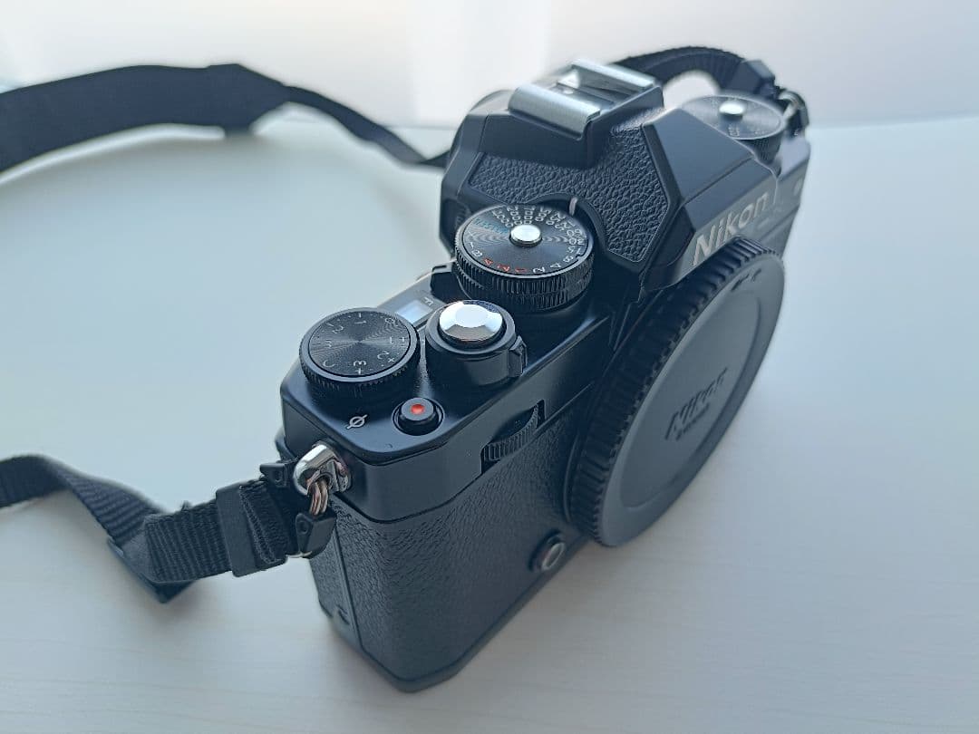 山*田様 Nikon Zfc 28mm f/2.8 キット(訳あり)＋グリップ、