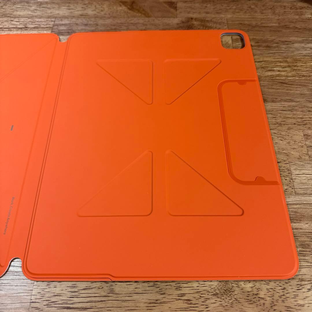 MOFT ダイナミックフォリオ 13 & 12.9 インチに対応