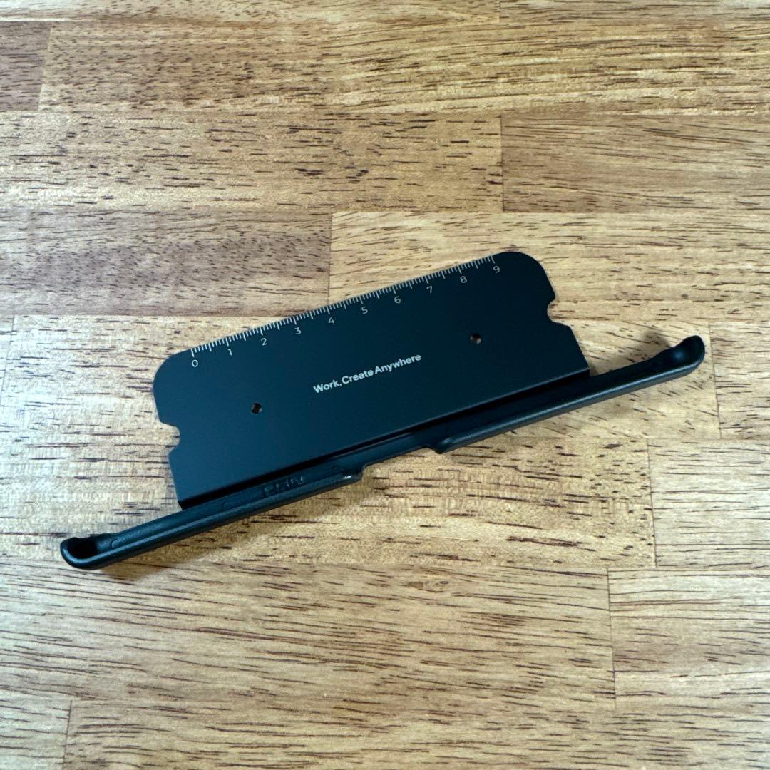 MOFT ダイナミックフォリオ 13 & 12.9 インチに対応