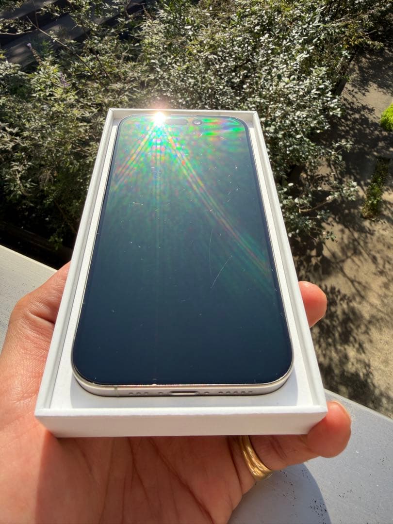 SIMフリー　修理歴無し　Apple iPhone15Pro 256GB