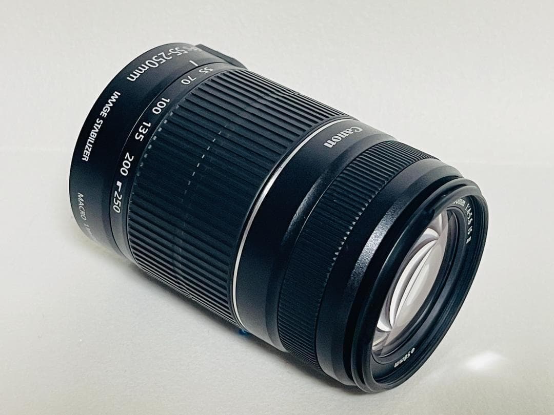 美品☘️キャノン EF-S 55-250mm 4-5.6 IS II 望遠レンズ