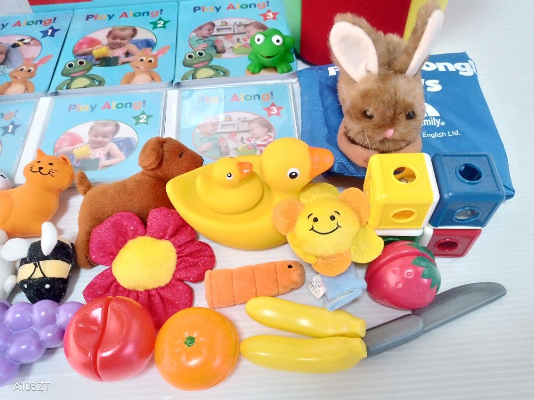 新子役 プレイアロング DVD おもちゃ付　ディズニー英語システム　DWE