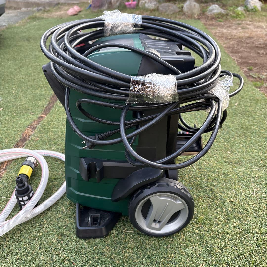 BOSCH UniversalAquatak 125 高圧洗浄機本体