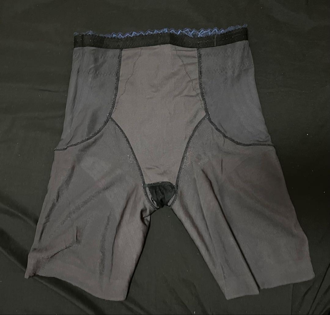 マルコ カーヴィシャスカレス ロングガードル