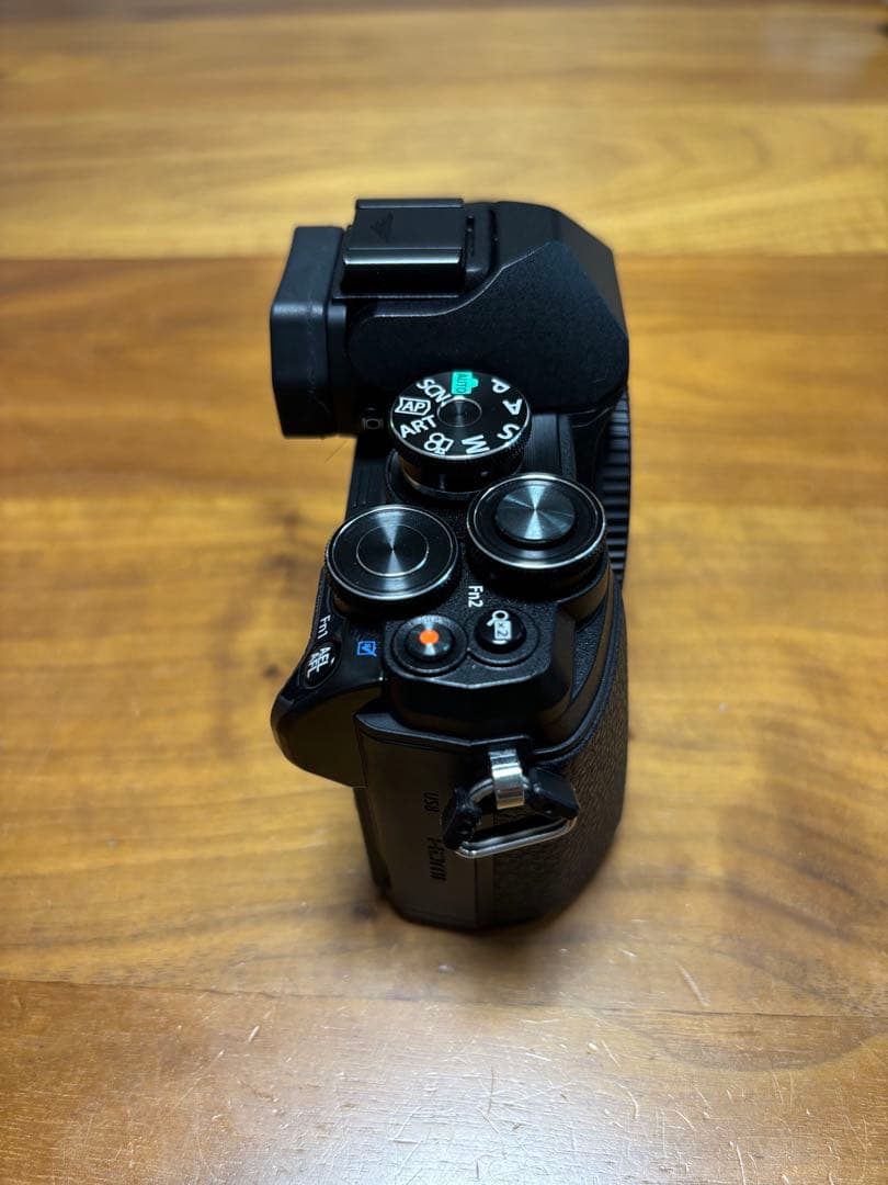 OLYMPUS OM-D E-M10 MarkIII ダブルズームキット オマケ