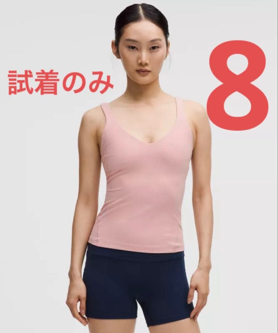 3点まとめ　ルルレモン　ピンクのタンク、白いクロスバックタンク、薄紫のタンク