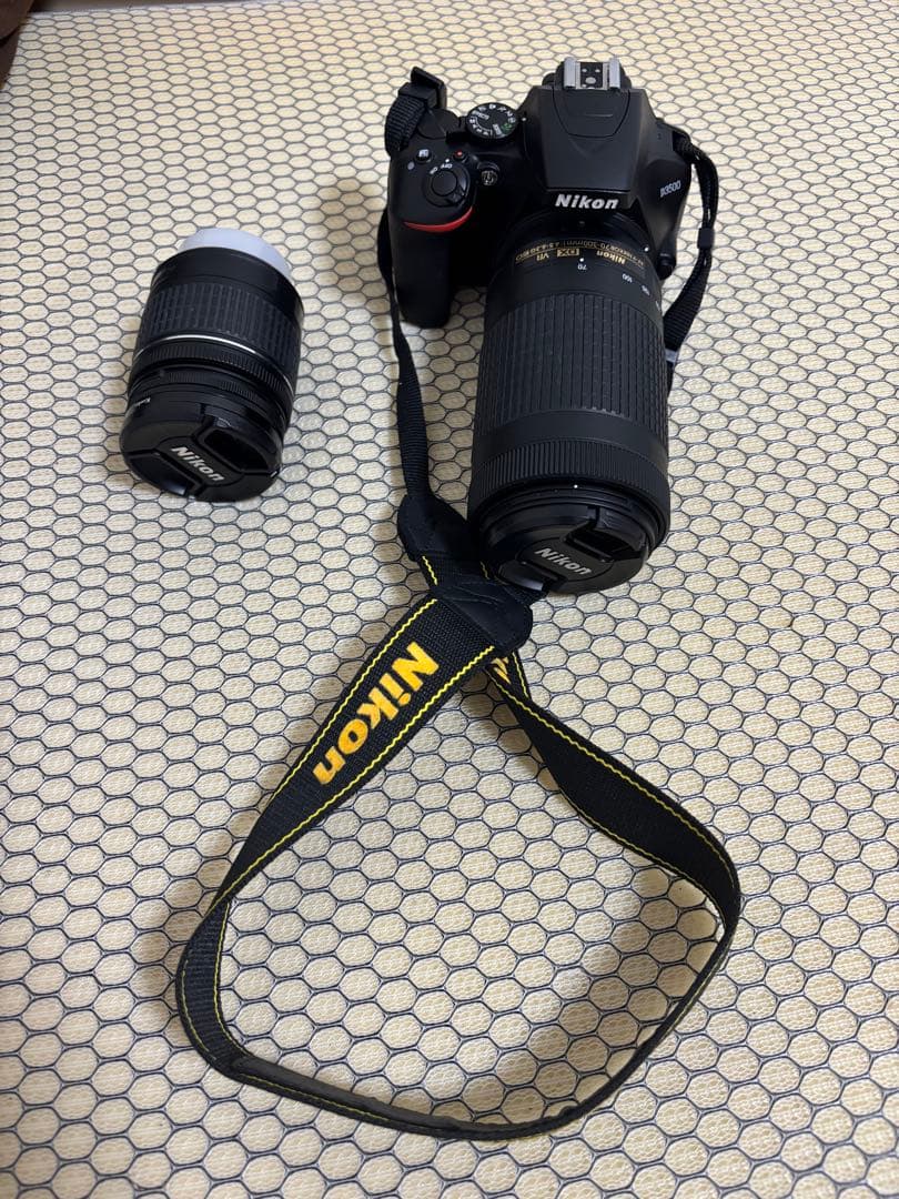 Nikon デジタル一眼レフカメラ ズームレンズ付き