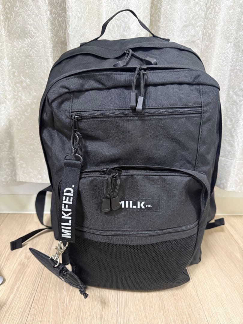 バッグ MILKFED. W ZIP BACKPACK MILKFED.