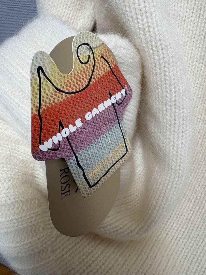 LUYUAN ROSE ルーエンローズ　レディース　ニット