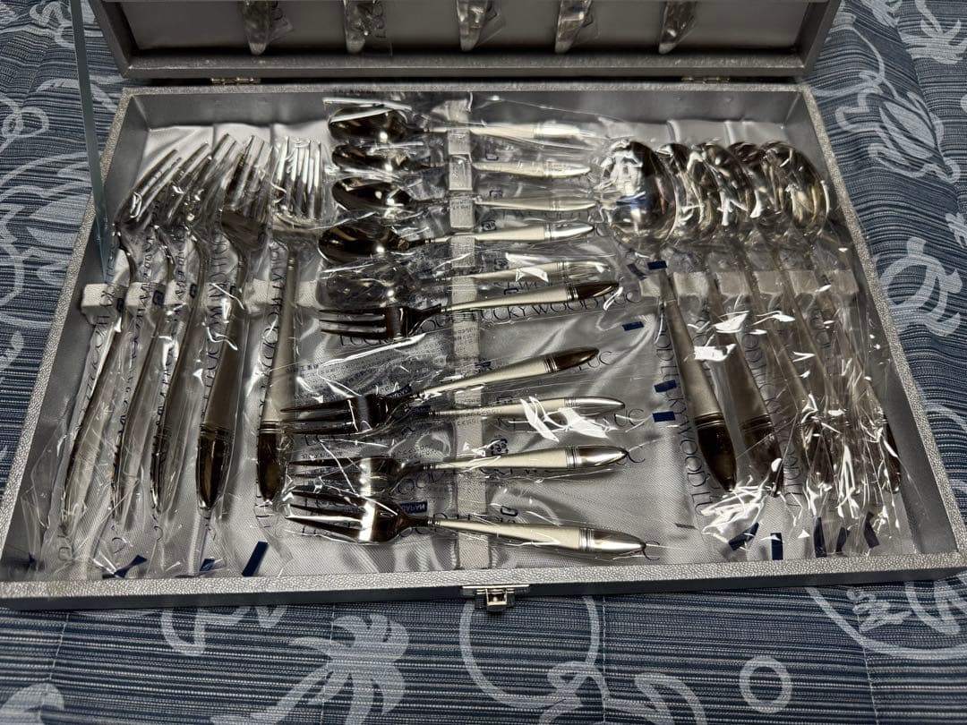 【新品・暗室保管・ケース美品！】LUCKY WOOD カラトリー 5種類x5本