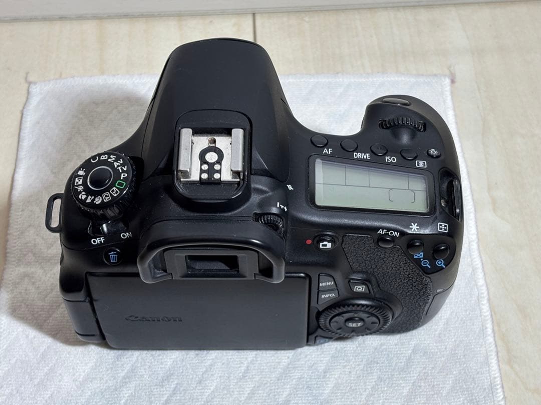 Canon EOS 60D 美品 一眼レフカメラ ショット数9473回
