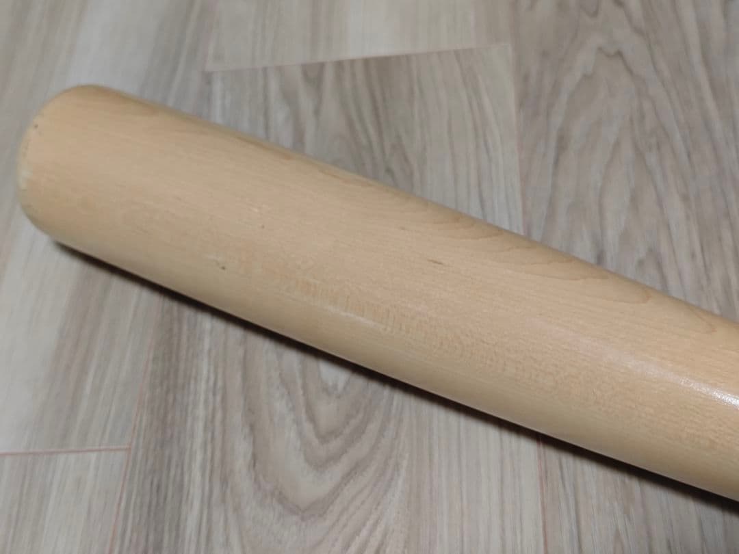 UA 硬式木製バット 吉田正尚モデル 84cm (1371238)