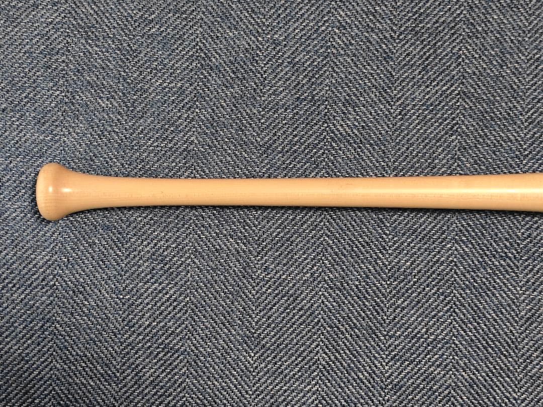 UA 硬式木製バット 吉田正尚モデル 84cm (1371238)