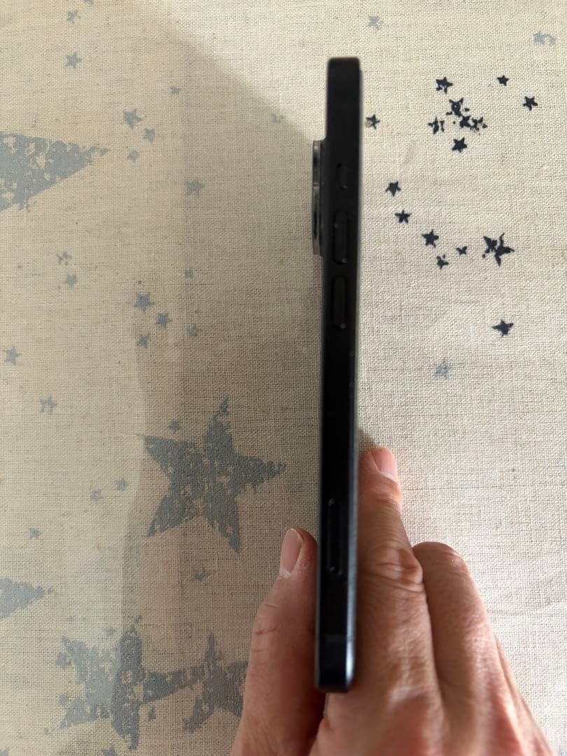 Apple iPhone 15 ブラック 本体