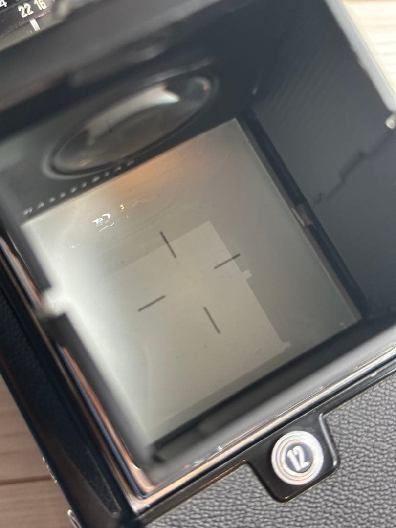 フィルムカメラ HASSELBLAD 500C Planar 80mm F2.8 C/M