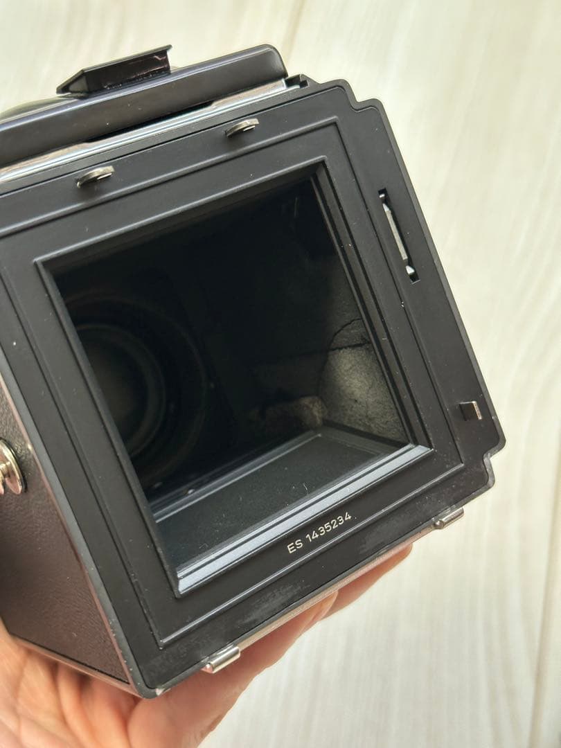 フィルムカメラ HASSELBLAD 500C Planar 80mm F2.8 C/M