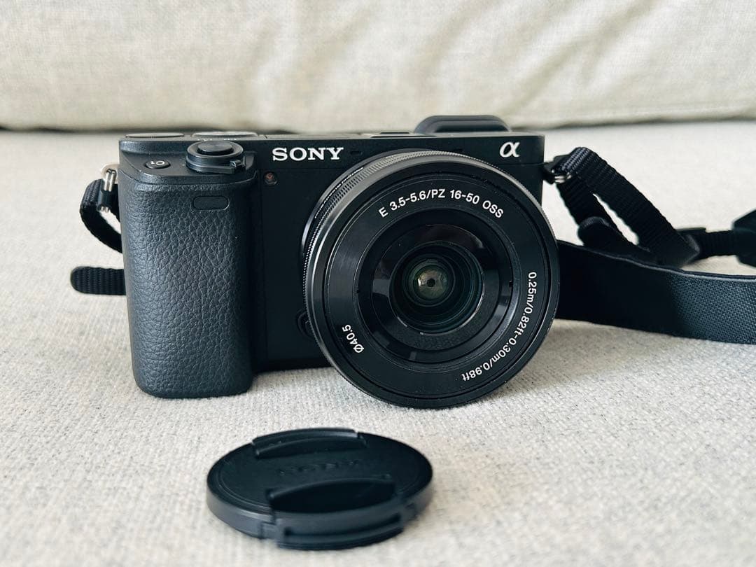 Sony α6400 本体＋16-50mm レンズキット 元箱あり
