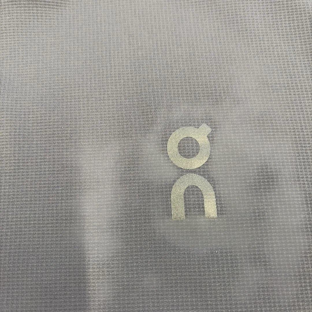 ON Running DRYTEC 半袖トップス グレー/ブラック