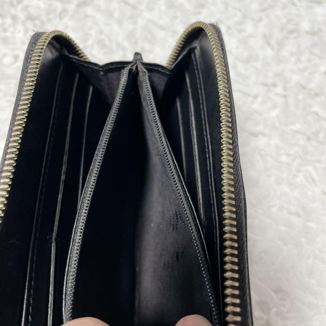 GUCCI GGパターン 長財布　ラウンドファスナー　レザー　黒　本革