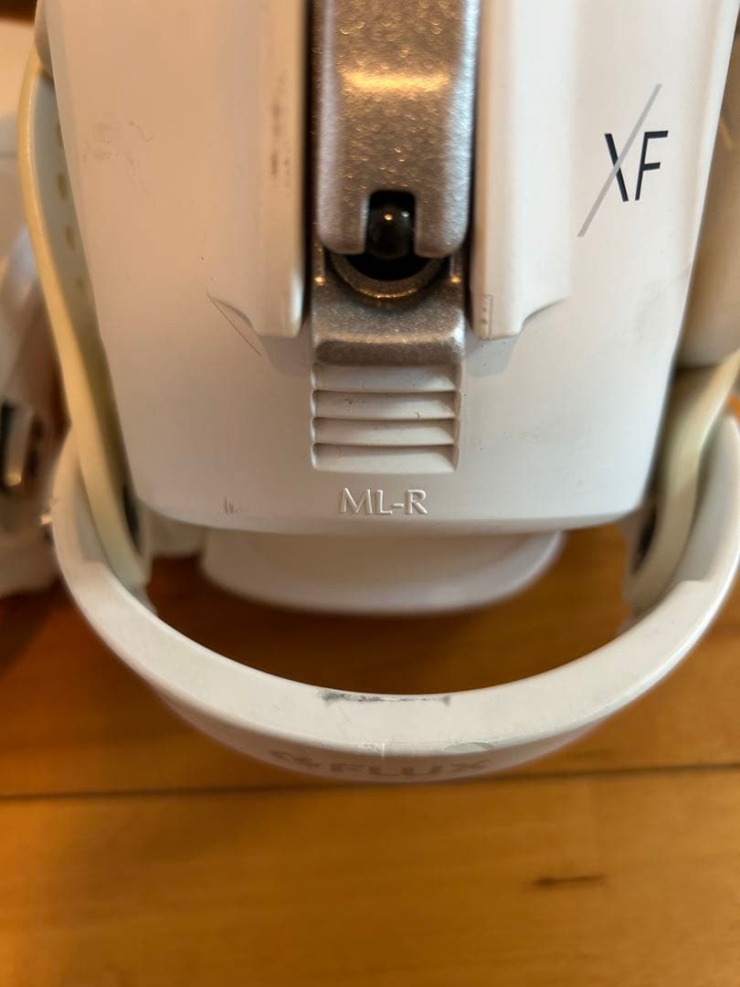 FLUX XF Mサイズ　ホワイト