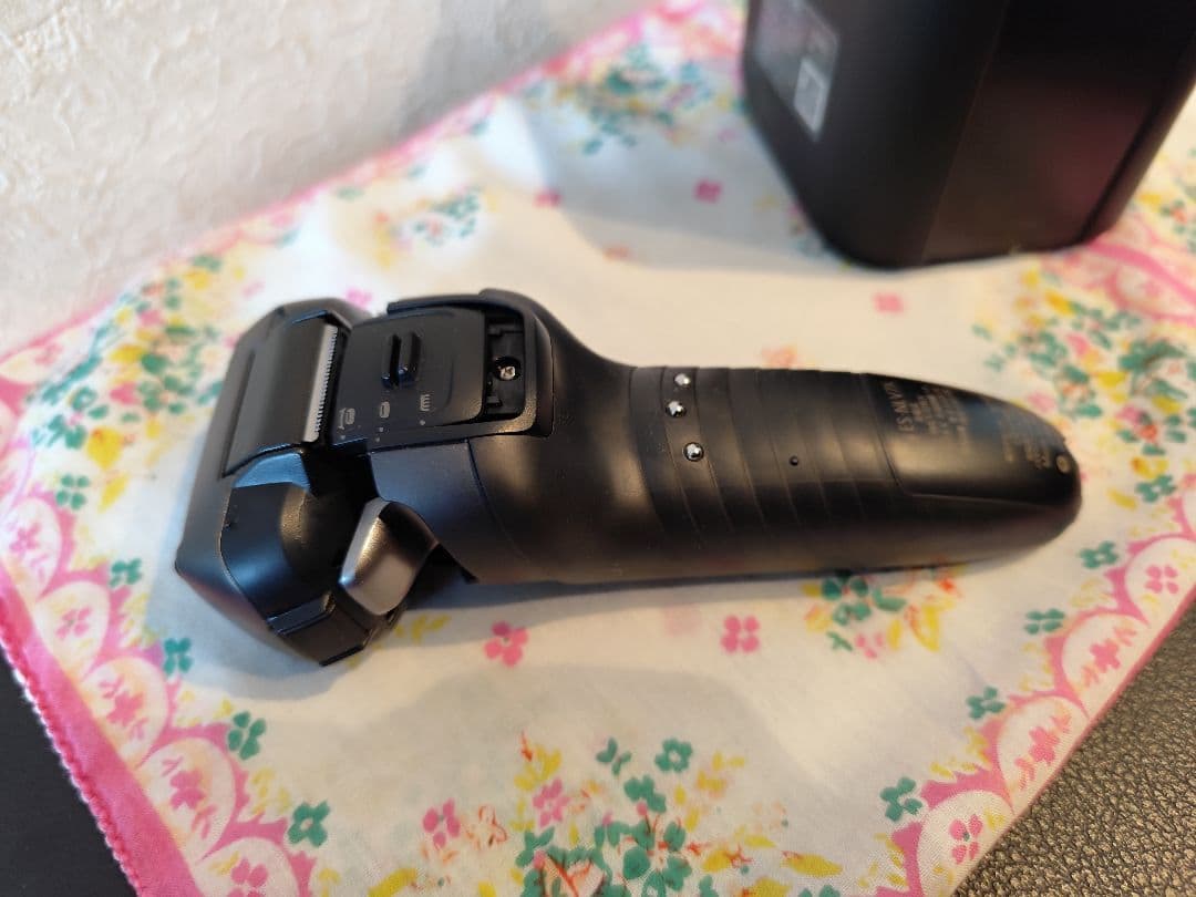 【パナソニック】 ラムダッシュPRO 電動シェーバー 5枚刃 全自動洗浄