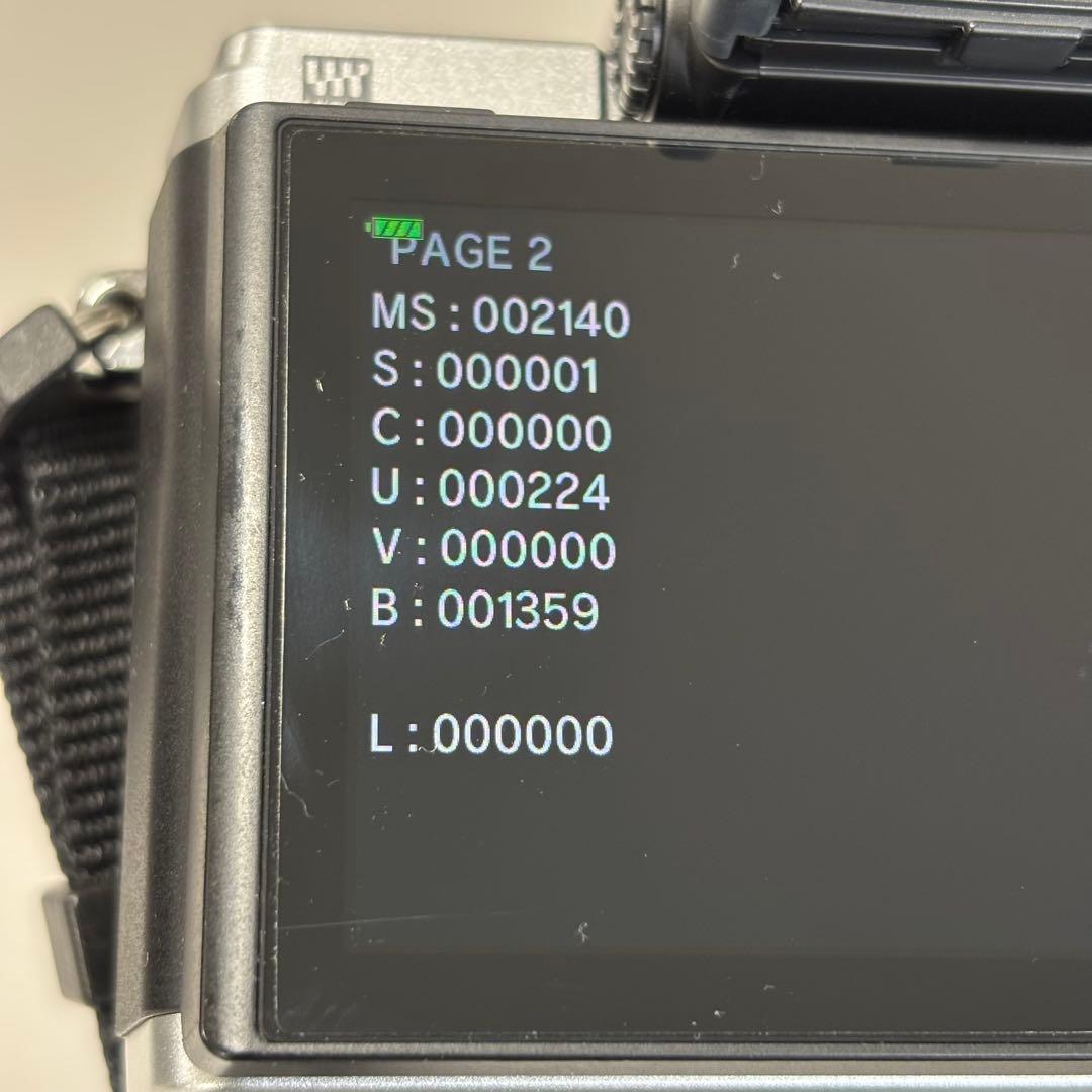 オリンパスOM-D E-M10 MarkⅢ ダブルズーム シャッター回数2140