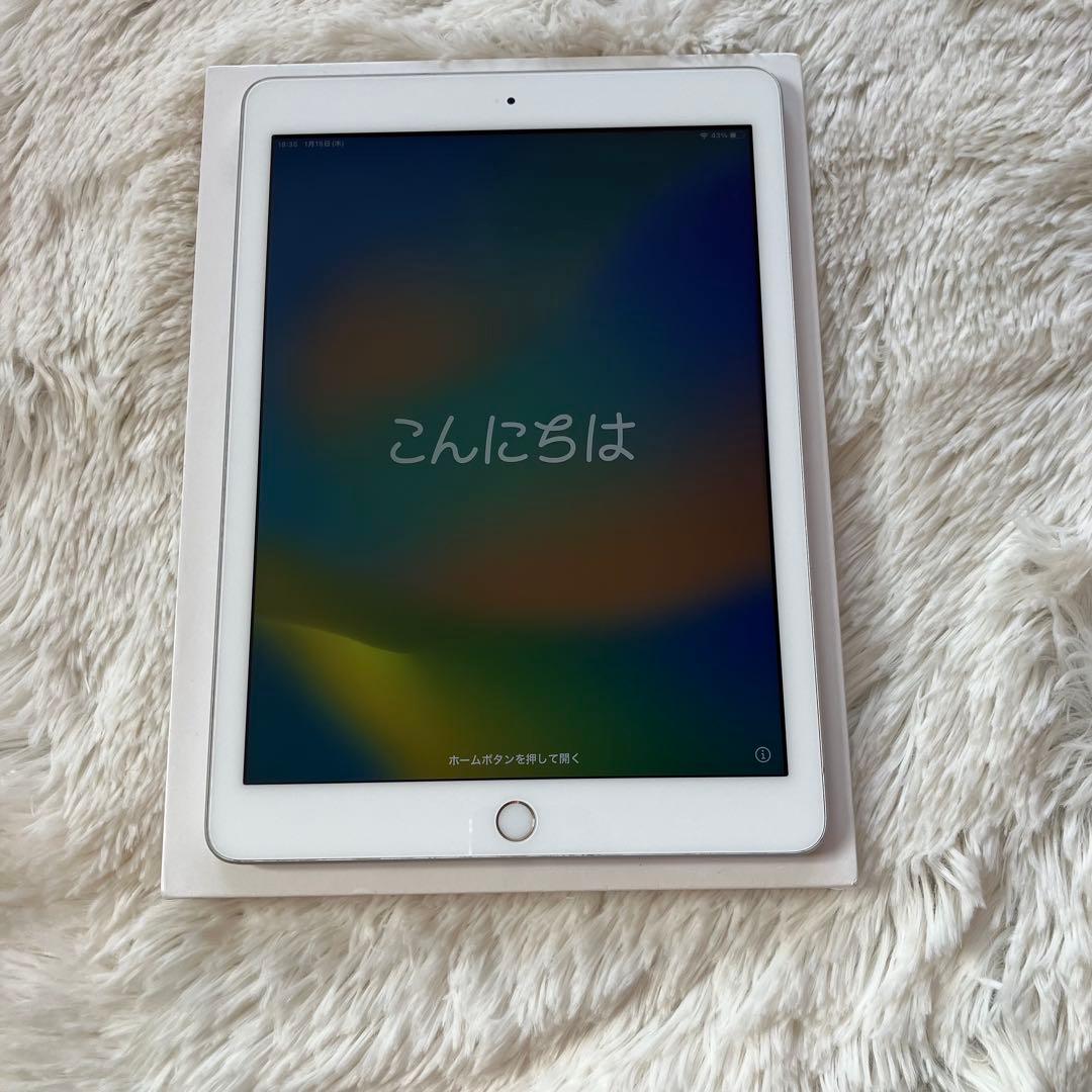 【完動品】iPad 第5世代 32GB 【すぐ発送】