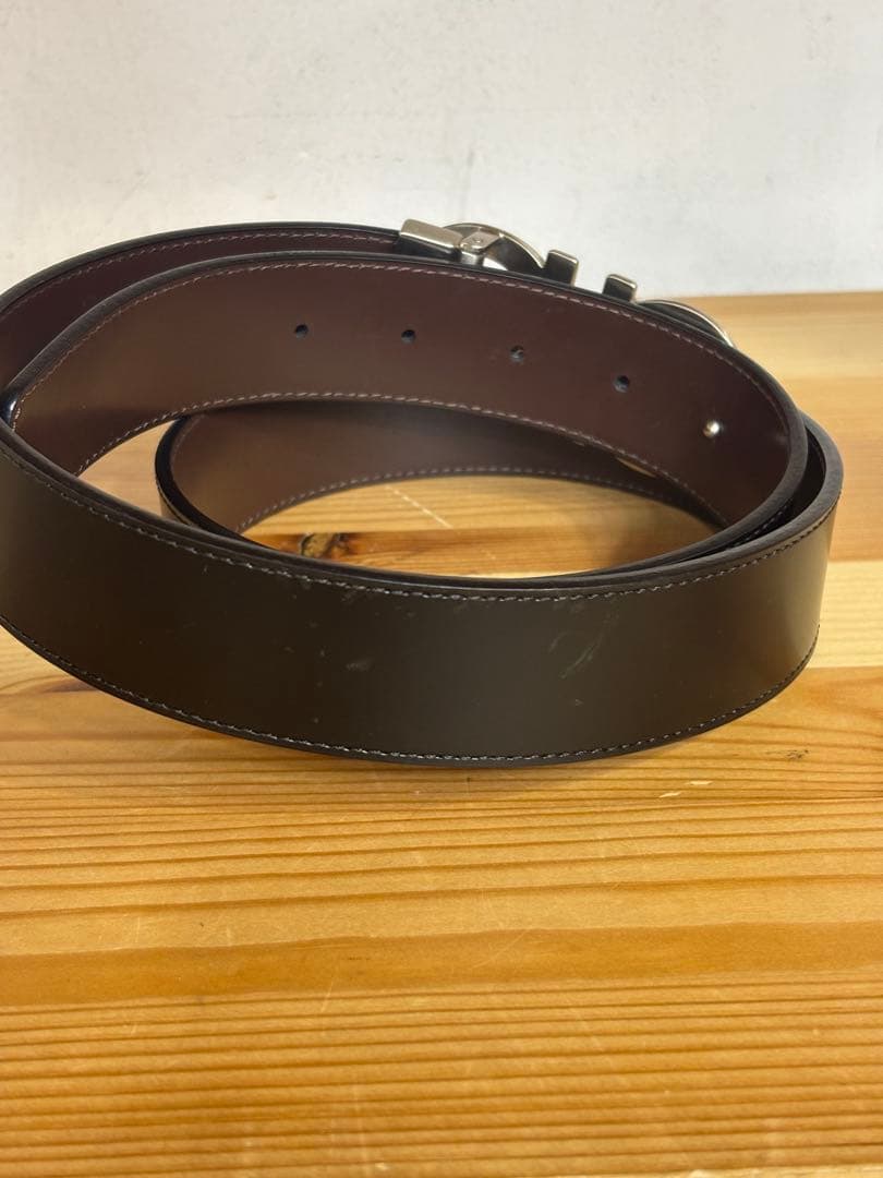 フェラガモ ベルト デカロゴ ダブルガンチーニ レザー ブラック シルバー 黒