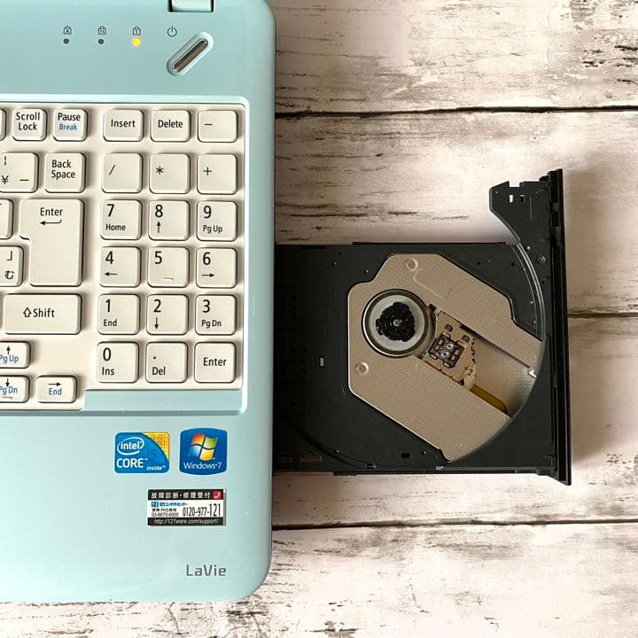 美品⭐️すぐ使える⭐️人気❣️水色ノ-トパソコン⭐️Core i5/ブルーレイ/大容量