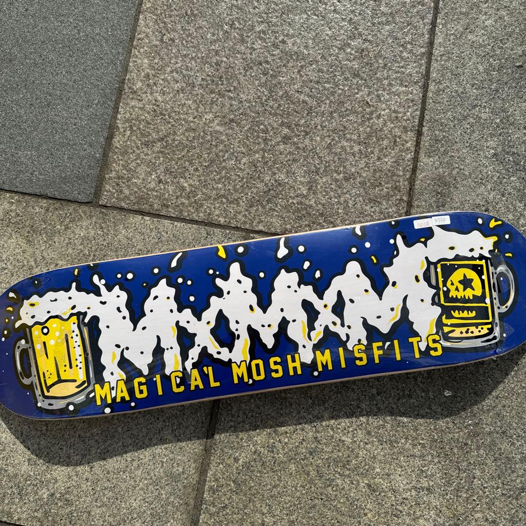MAGICAL MOSH MISFITS スケボーデッキ　8.125インチ