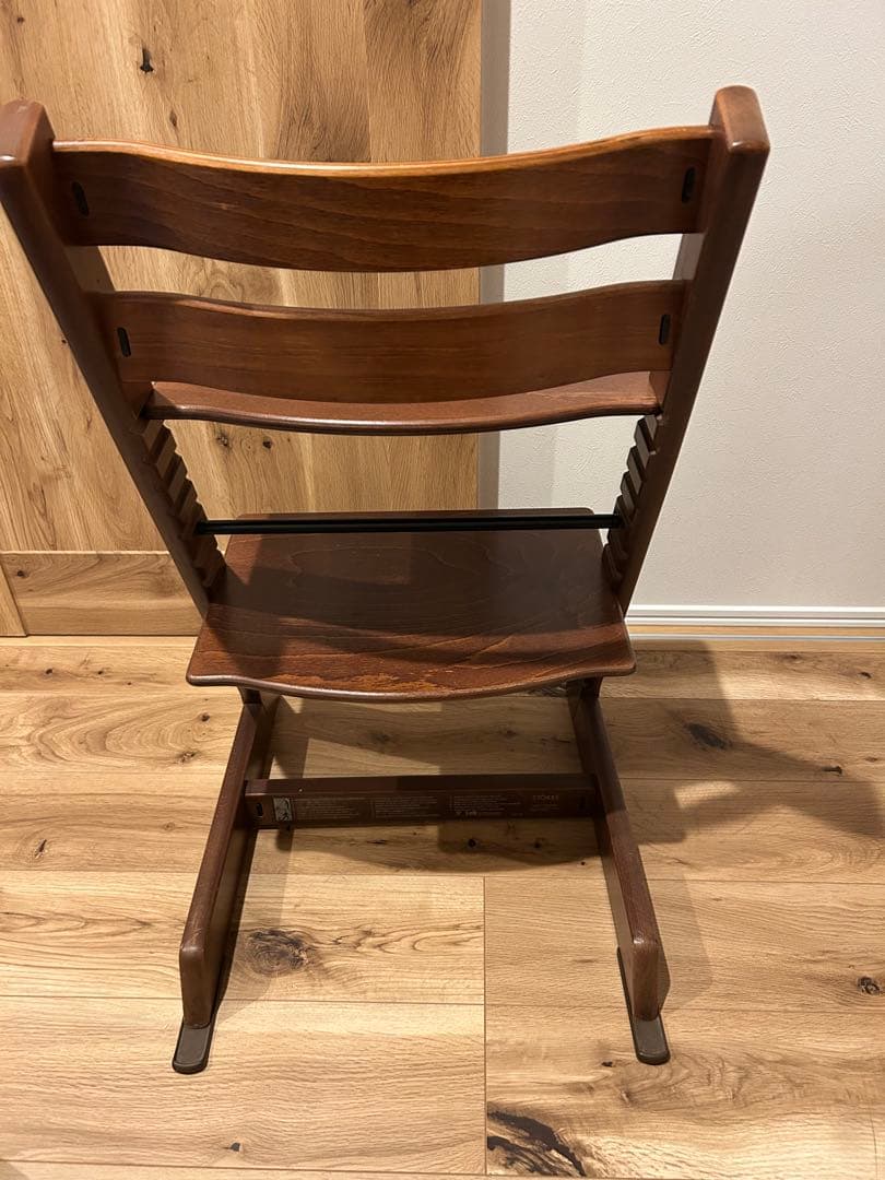 ストッケトリップトラップ　シルアル5 ウォールナットブラウン　延長グライダー付