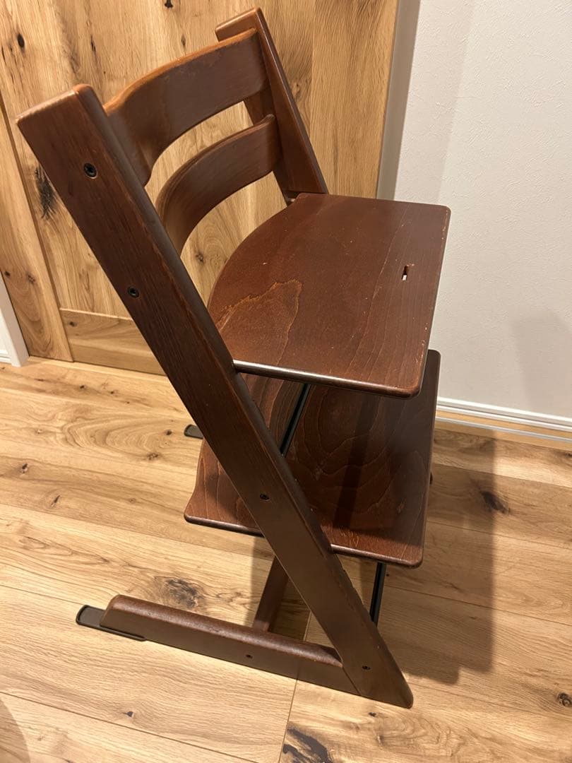 ストッケトリップトラップ　シルアル5 ウォールナットブラウン　延長グライダー付