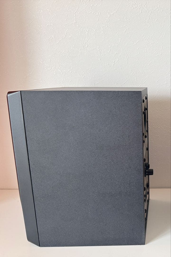 JBL 3MkII スピーカー ・サイズの関係で一台ずつ