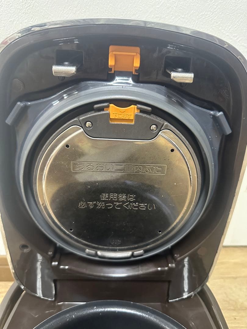 象印 極め炊き 圧力IH炊飯ジャーNW-JC10 2020年製