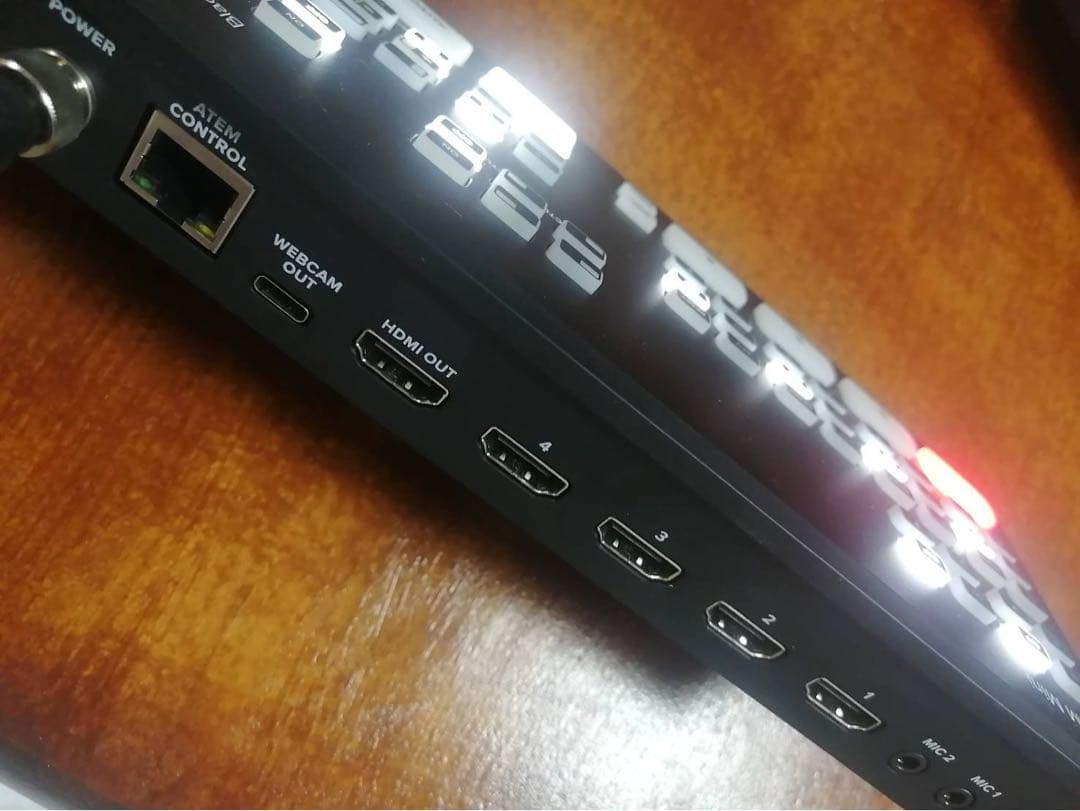 ATEM Mini スイッチャー Blackmagic Design