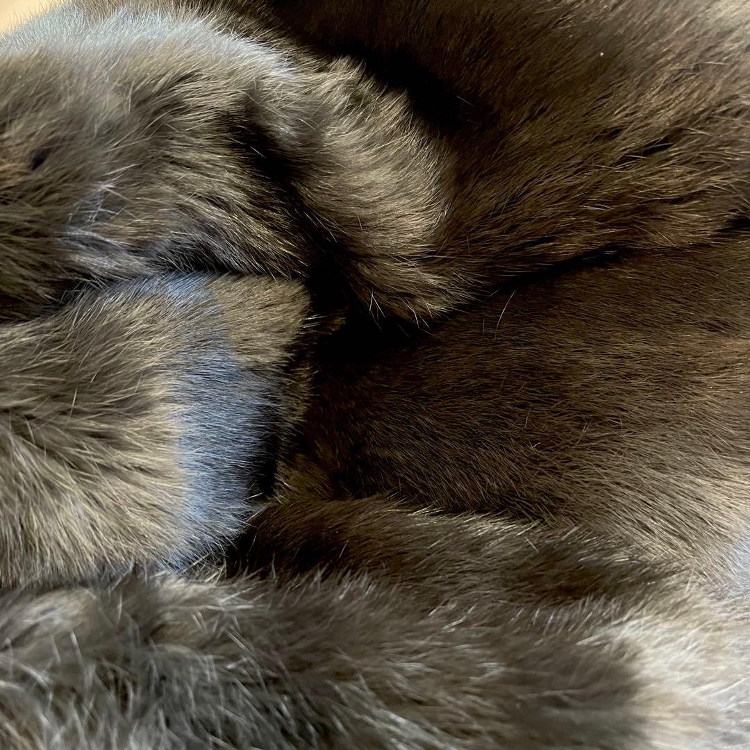 アーバンリサーチ　ダウンジャケット　ラビットファー　黒　ショートダウン　フード