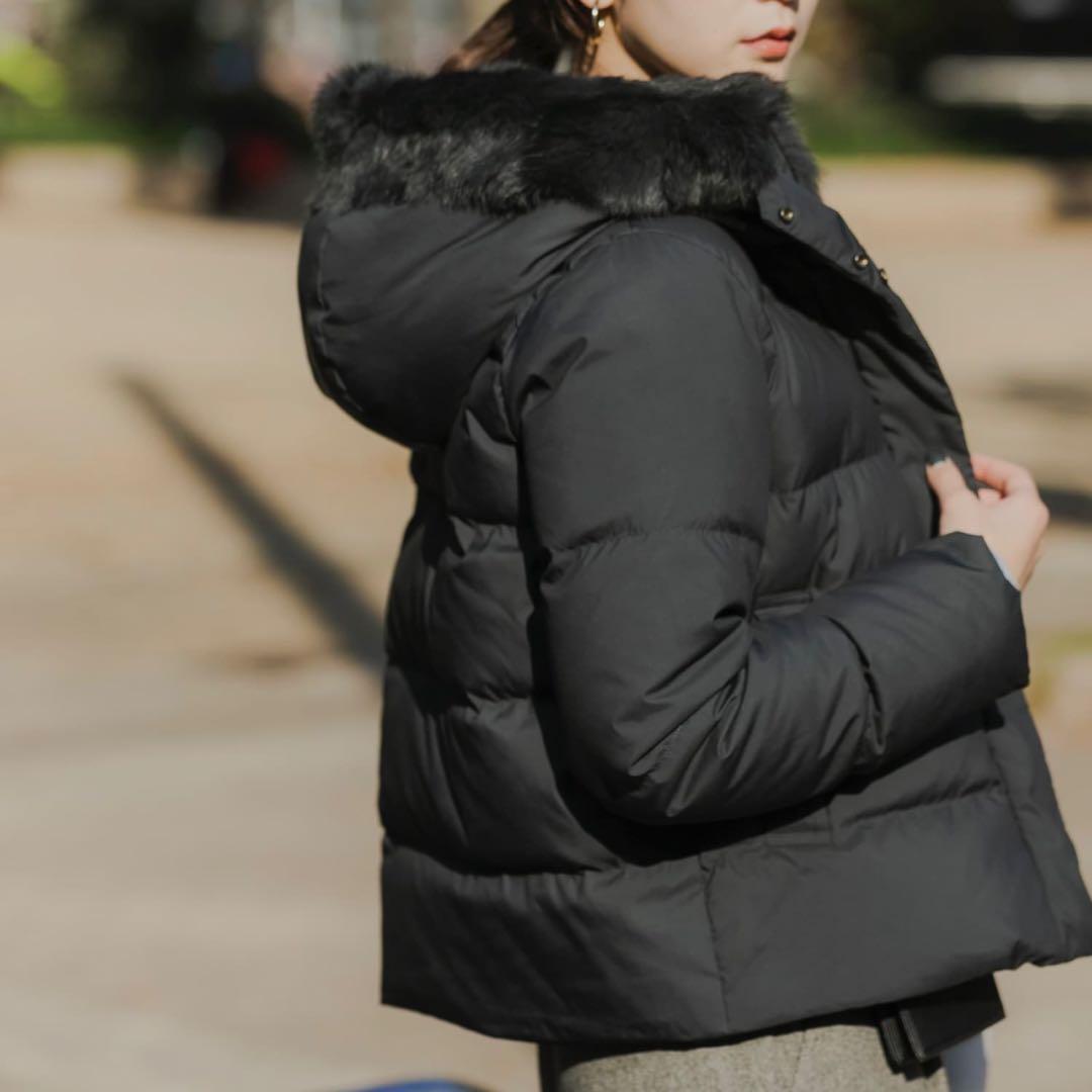 アーバンリサーチ　ダウンジャケット　ラビットファー　黒　ショートダウン　フード