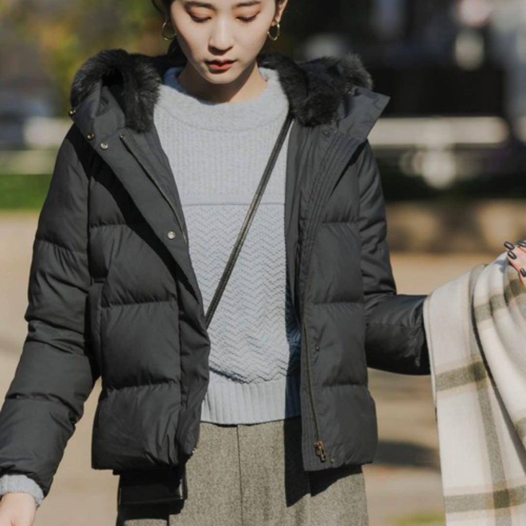 アーバンリサーチ　ダウンジャケット　ラビットファー　黒　ショートダウン　フード