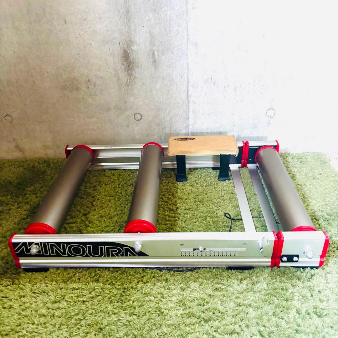 【美品】 ミノウラ LiveRoll R700 3本ローラー サイクルトレーナー