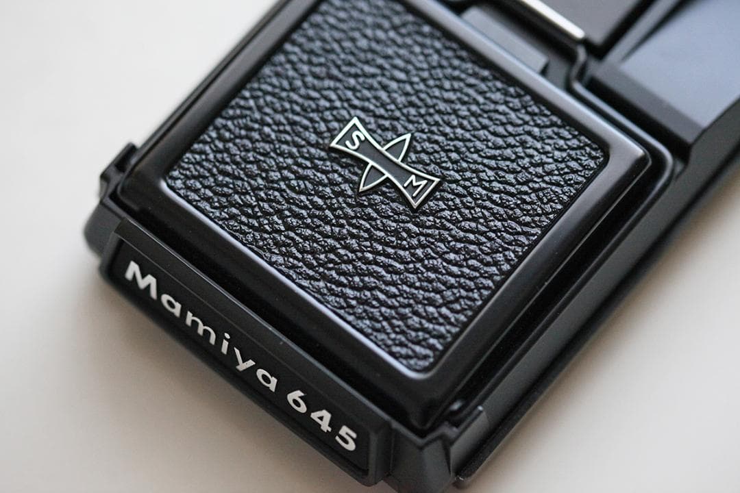 ai、Mamiya m645 ファインダー　 Q491