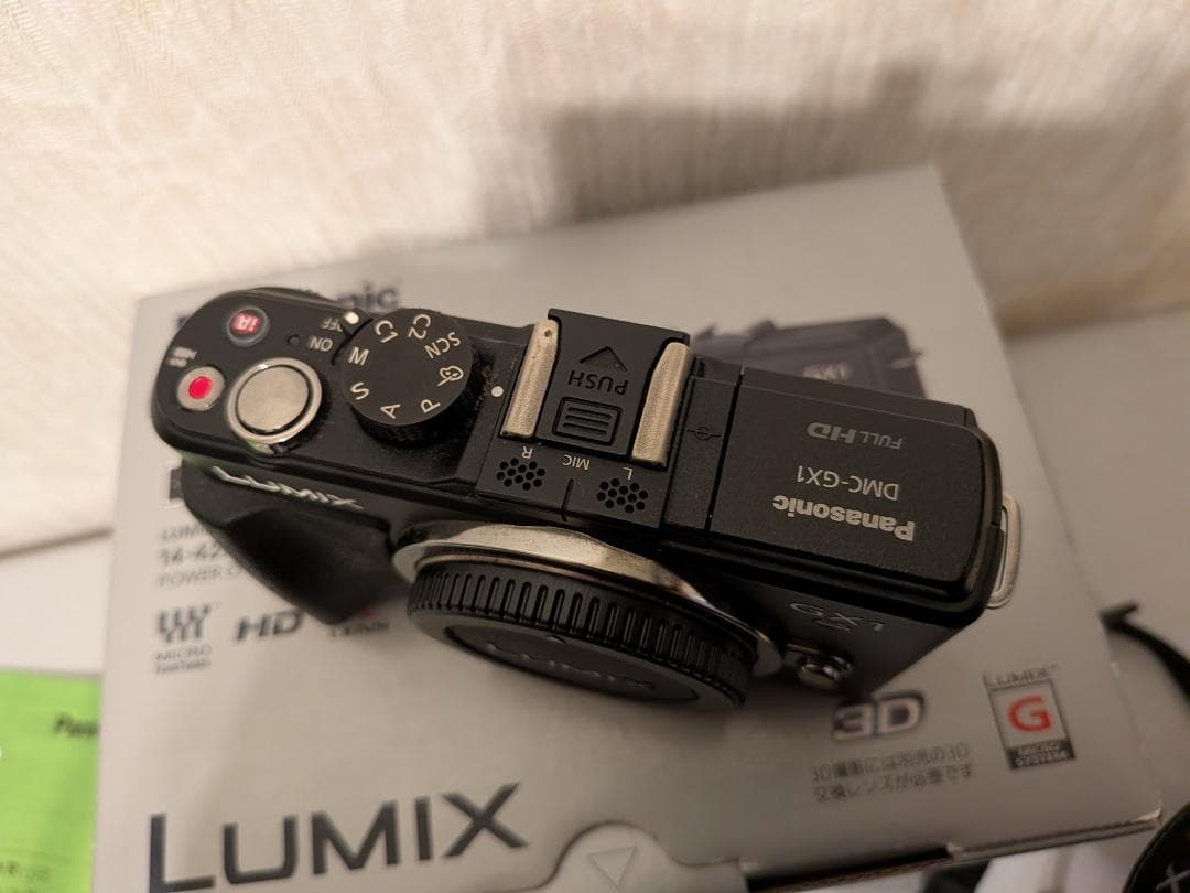 Panasonic LUMIX GX1電動ズームレンズキットDMC-GX1X-K