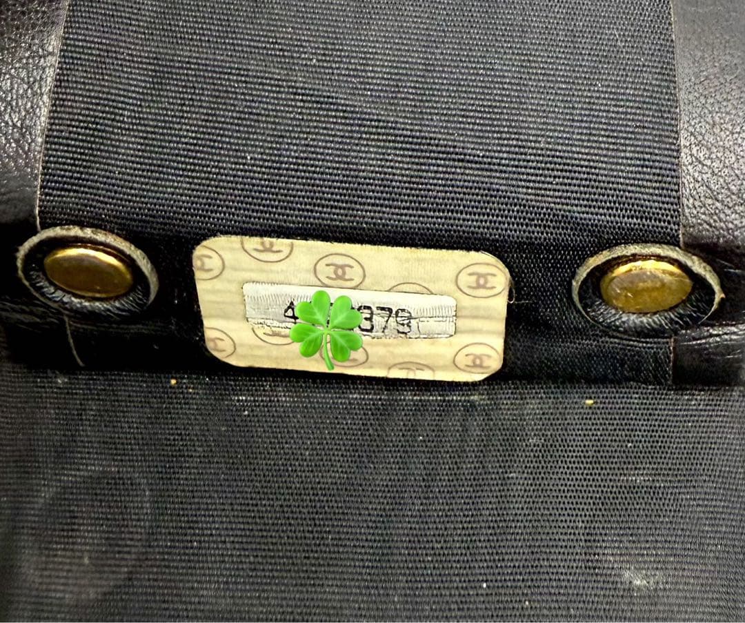 シャネル ココマーク キャビアスキン 6連 キーケース