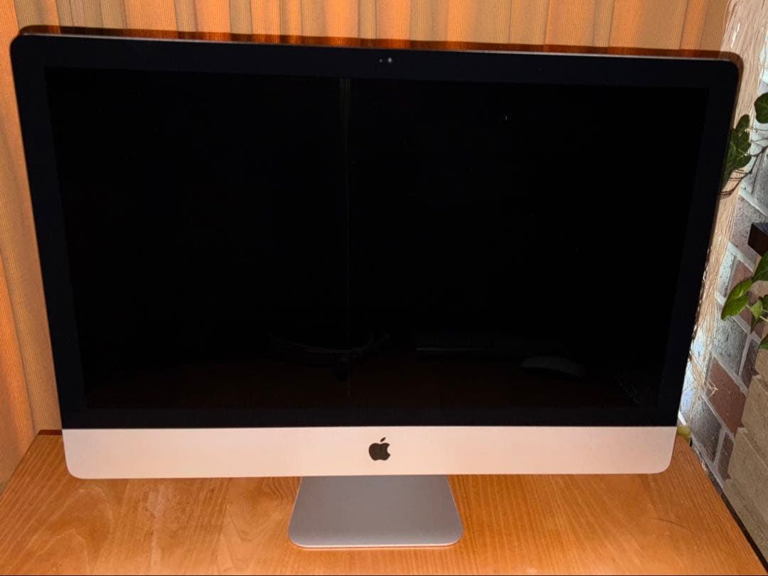 起動が速いSSD(2TB)搭載！　 iMac27インチ Retina 5K