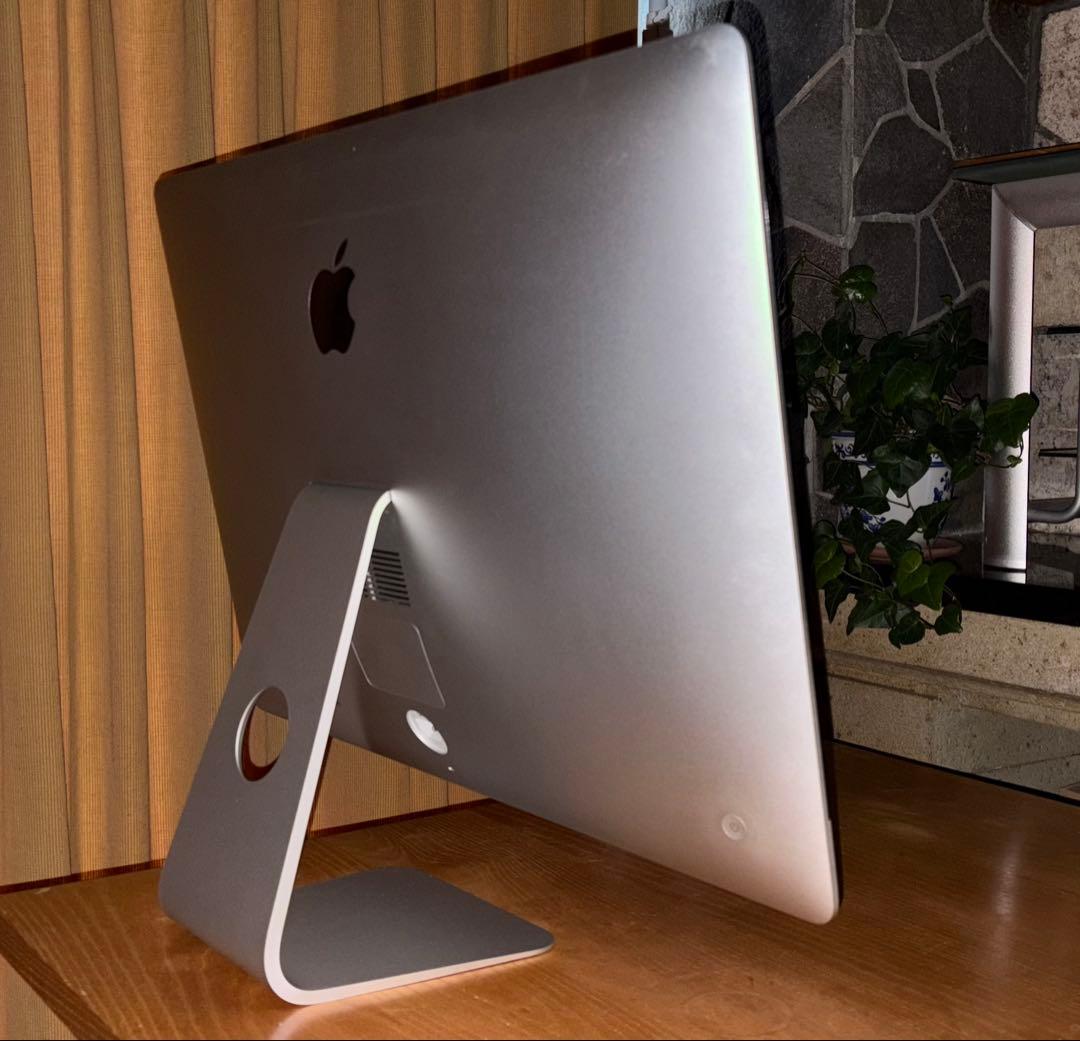 起動が速いSSD(2TB)搭載！　 iMac27インチ Retina 5K